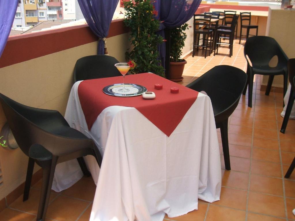 Hotel Castillo Denia Luaran gambar